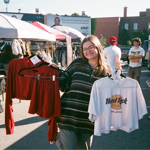 Hey, its Brooklyn 🐝🍃 - Picture 1 of 6